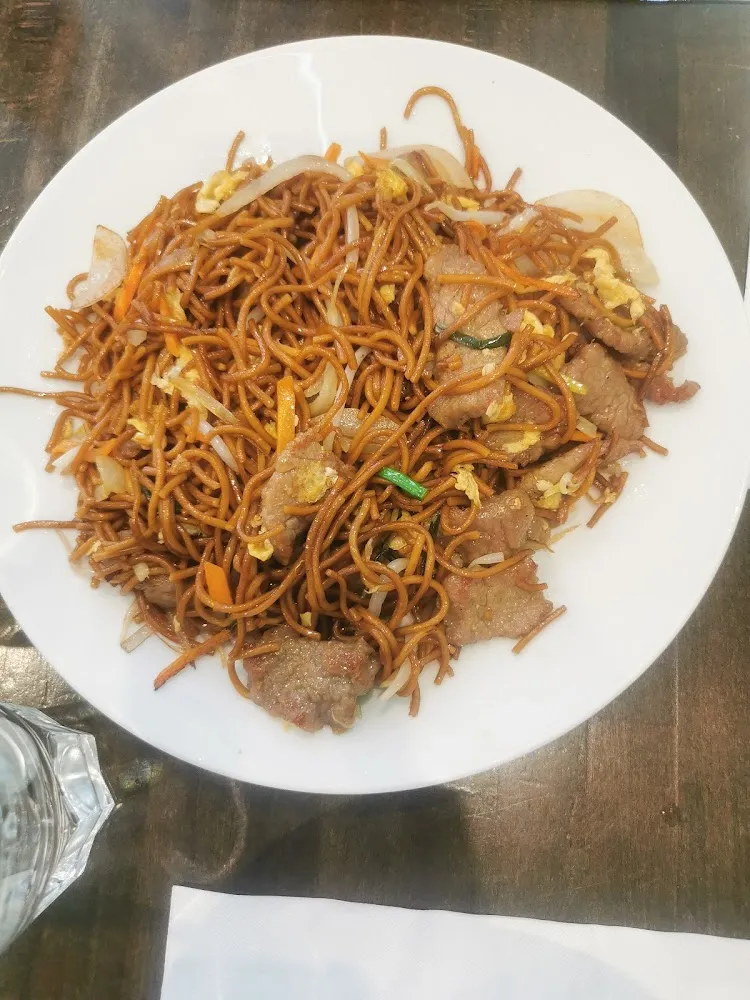 Nouilles Sautées Au Boeuf